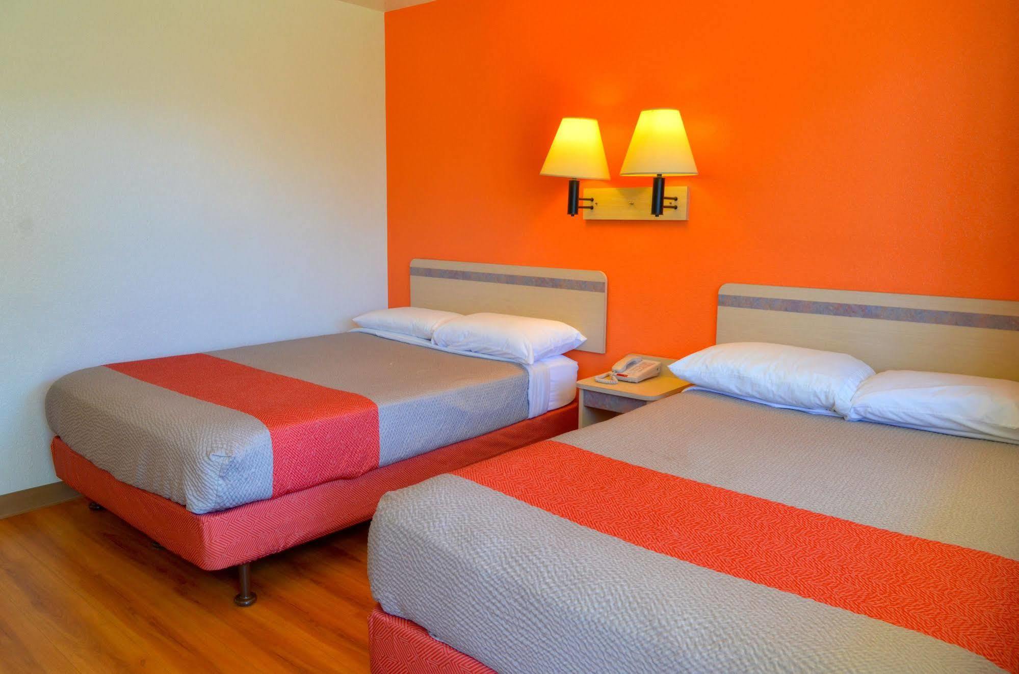 Motel 6-Santa Nella, Ca - Los Banos - Interstate 5 Екстер'єр фото